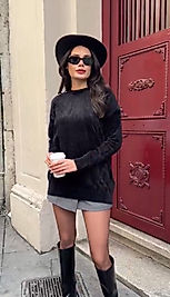 Oversize ,Yumuşak Standart Beden Sıyah Kazak