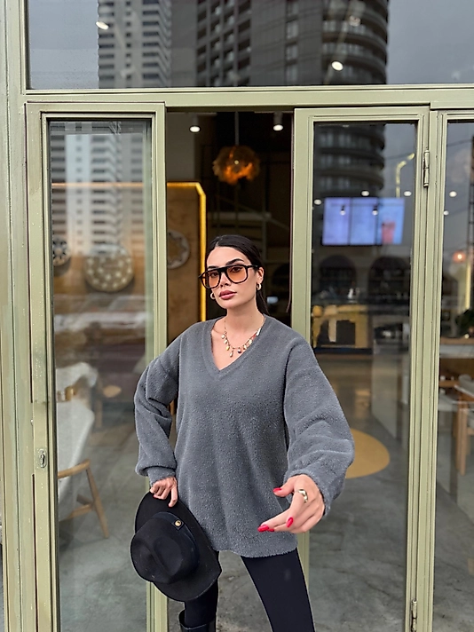 Oversize ,Yumuşak Standart Beden Gri Kazak